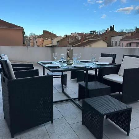 Rosalie - Terrasse Bbq - Clim, Parking Privé&wifi Speciale