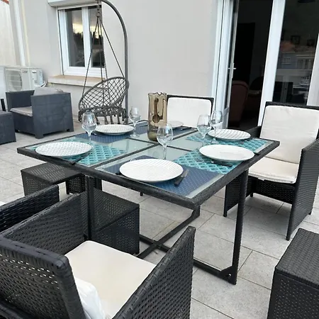 Rosalie - Terrasse Bbq - Clim, Parking Privé&wifi Speciale Appartamento *